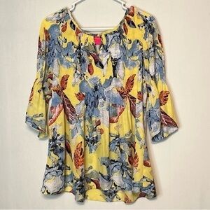 Sunny Leigh Women's Size L Key Hole Crinkle 3/4 Bell Sleeve Top Tunic Blouse